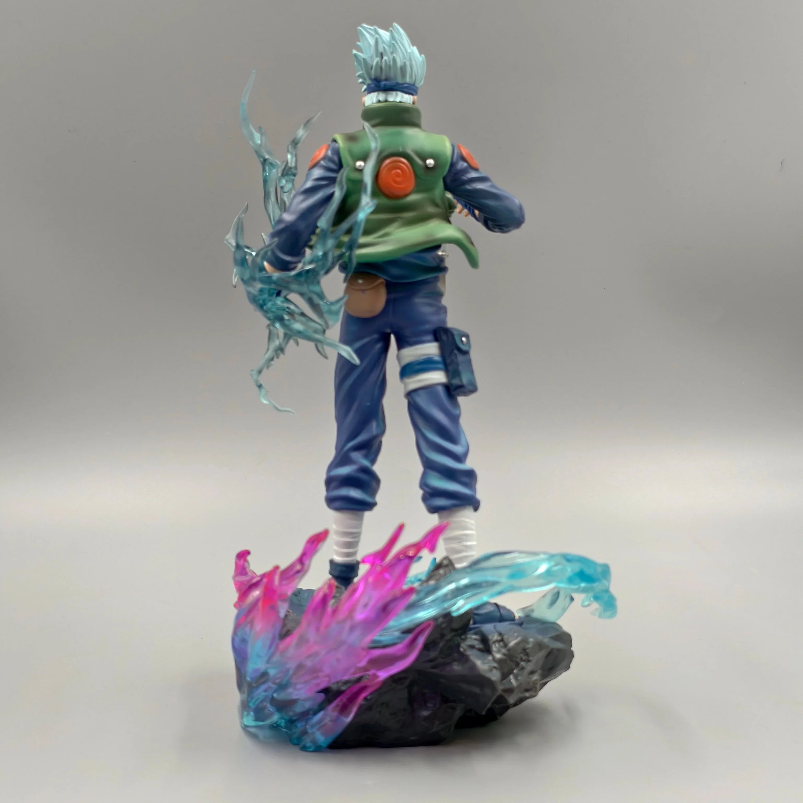 Stylowa Figurka Kakashi na Biurko